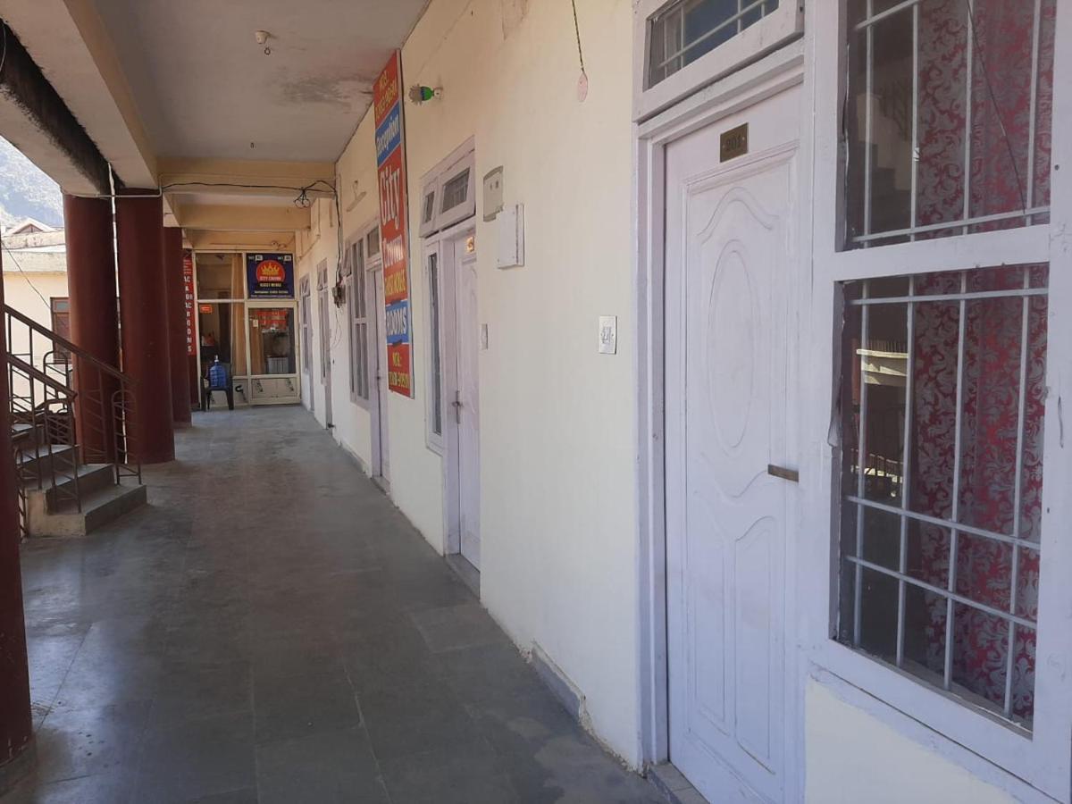 City Crown Guest House Sundarnagar المظهر الخارجي الصورة